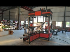 Máquina para fabricar núcleos automáticos con cinta transportadora